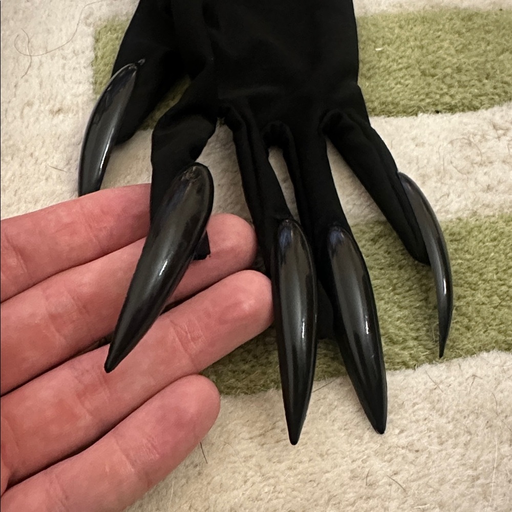 Dolls Kill Black Claw Gloves - Picture 2 of 3